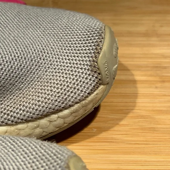 Adidas Originals NMD_R2 Running Walking Shoes Cushioned Comfort Casual Work - Picture 9 of 10